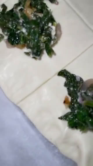 Foto del paso 3 de la receta: Saquitos de hojaldre rellenos