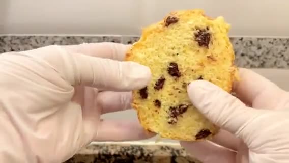 Foto del paso 11 de la receta: “Pastel de naranja con pepitas de chocolate”. (Orange cake with chocolate chips)