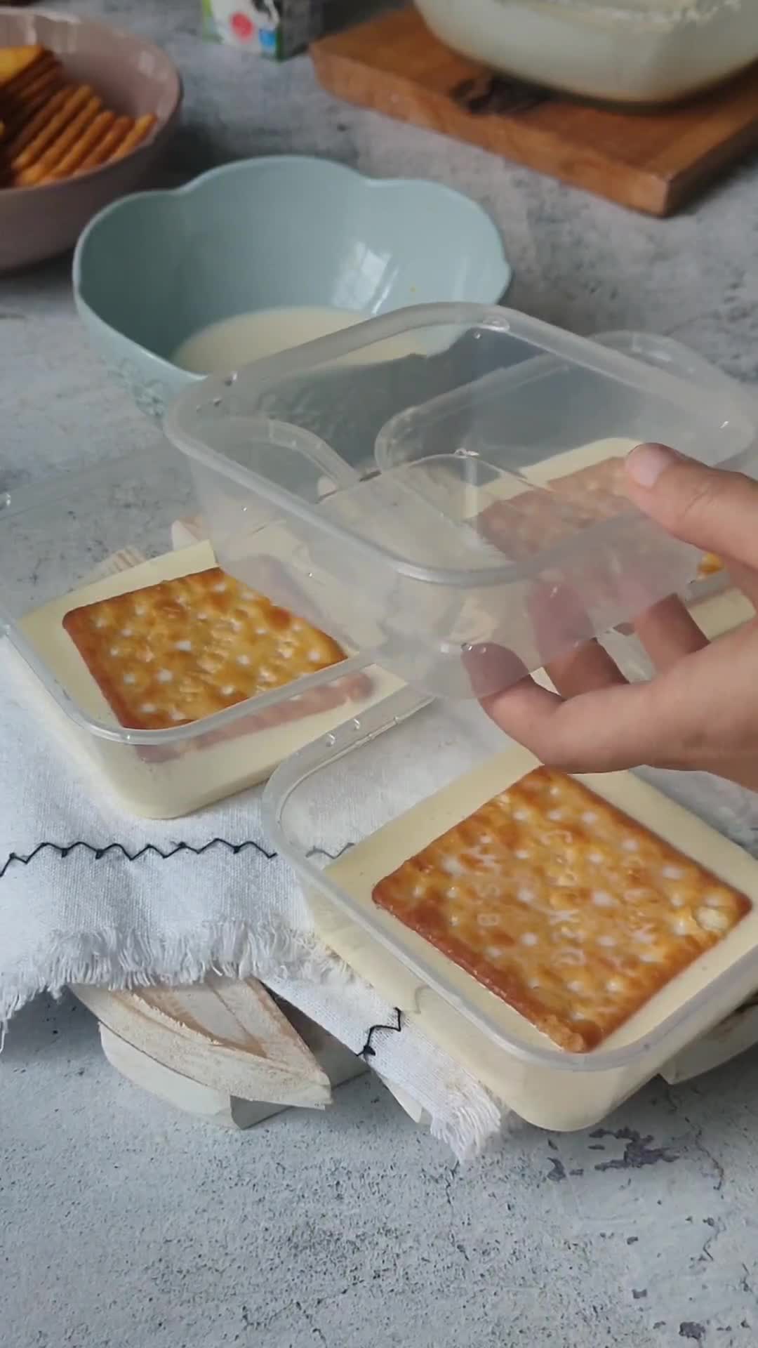 Gambar langkah 2 resipi Cheesekut Nestum.