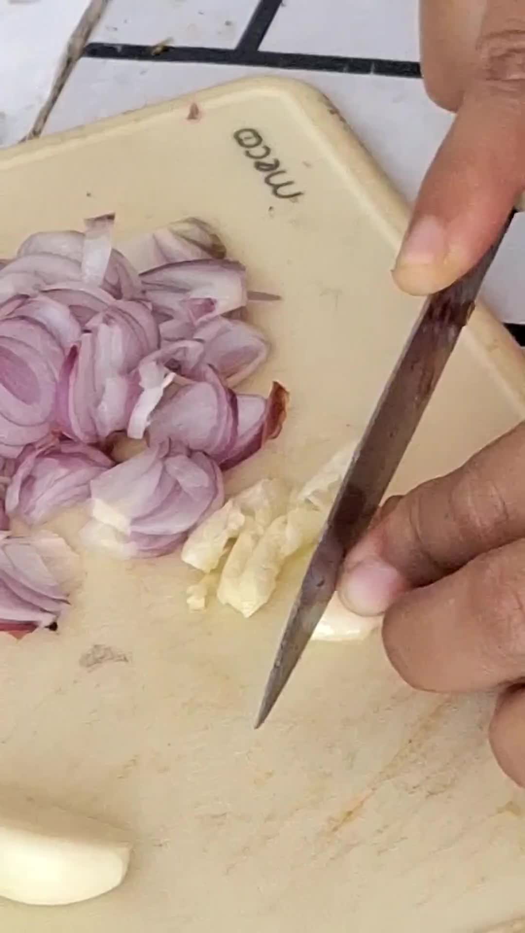 Foto langkah ke 3 dari resep Ayam Cabe Hijau.