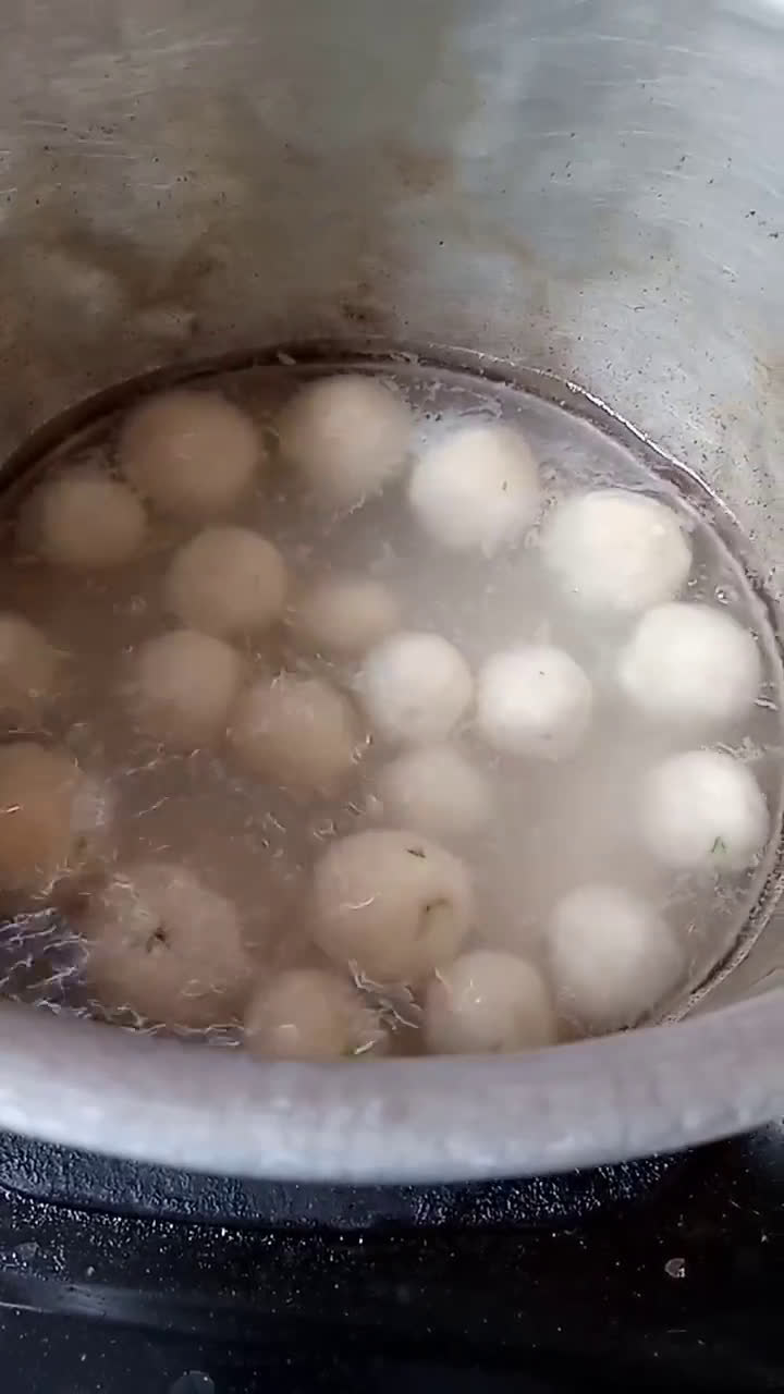Foto langkah ke 3 dari resep Cilok Isi kuah Tomyam.