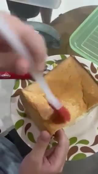 Foto langkah ke 4 dari resep Honey Toast Dessert ala Cafe.