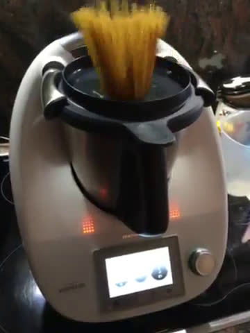 Foto del paso 4 de la receta: Espaguetis integrales con verduras (Thermomix)