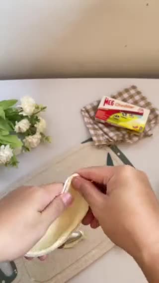Foto langkah ke 2 dari resep Banana Milk Crispy.