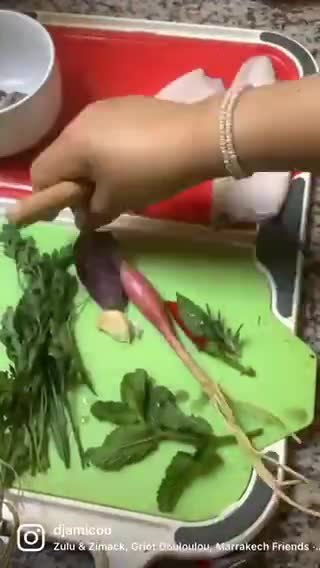 Une image de l'étape 6 de Calamars 🦑 au festival des herbes 🌿 aromatiques🧜 à la marseillaise.