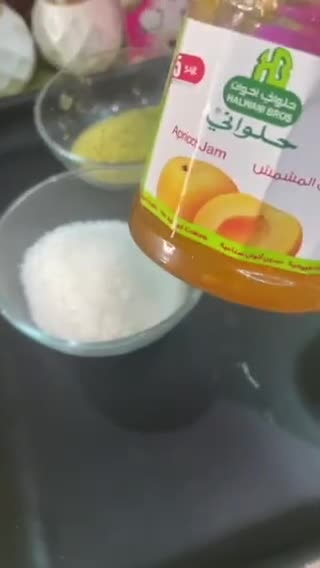 صورة لخطوة 6 من وصفة بيتفور بحشوة المربى