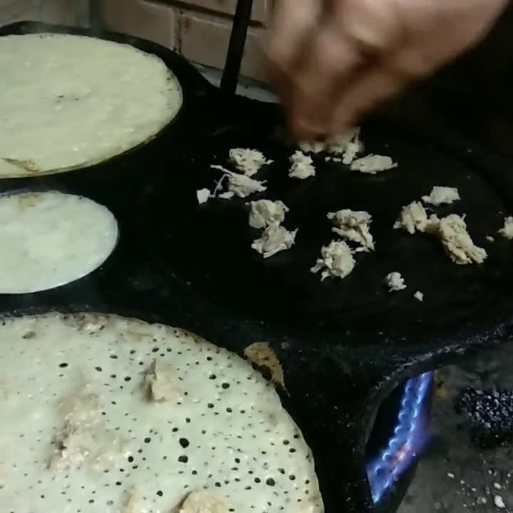 Foto del paso 8 de la receta: Filloas gallegas (en filloeira)