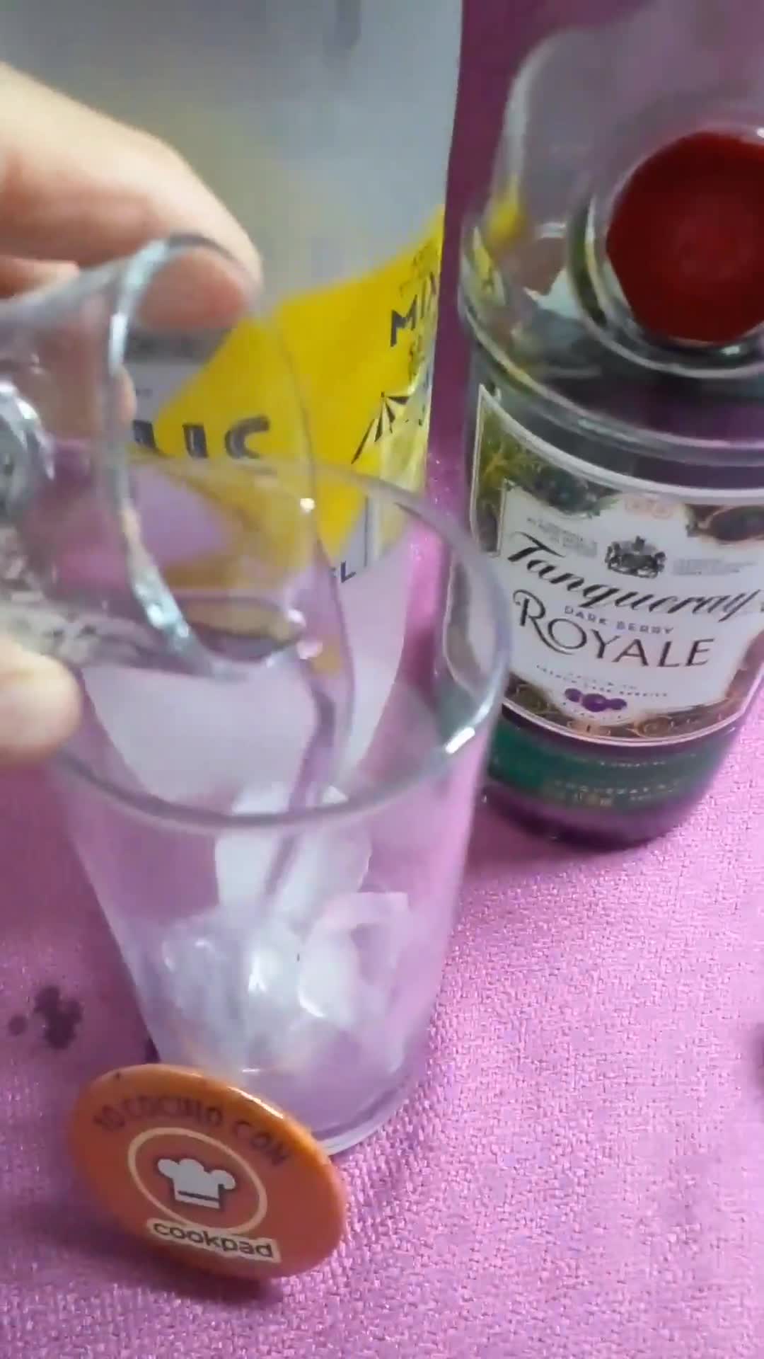 Foto del paso 2 de la receta: Gin-Tonic