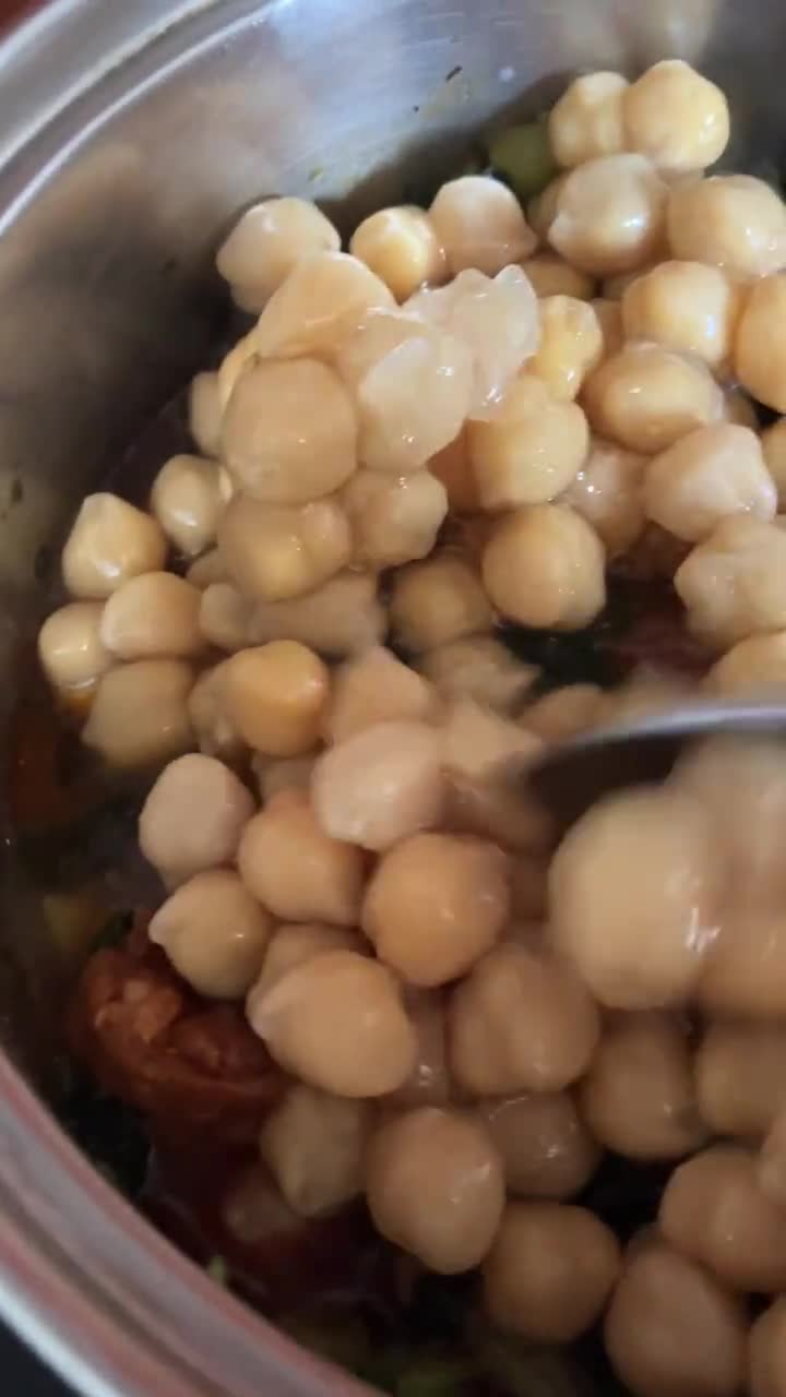 Foto del paso 8 de la receta: Garbanzos de bote con chorizo a la sidra