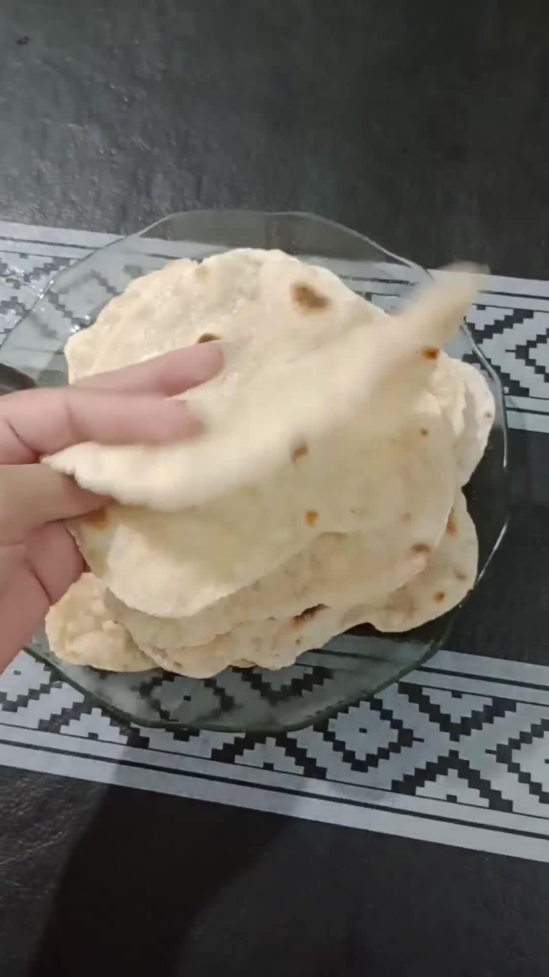 Foto del paso 2 de la receta: Tapas para tacos 🌮