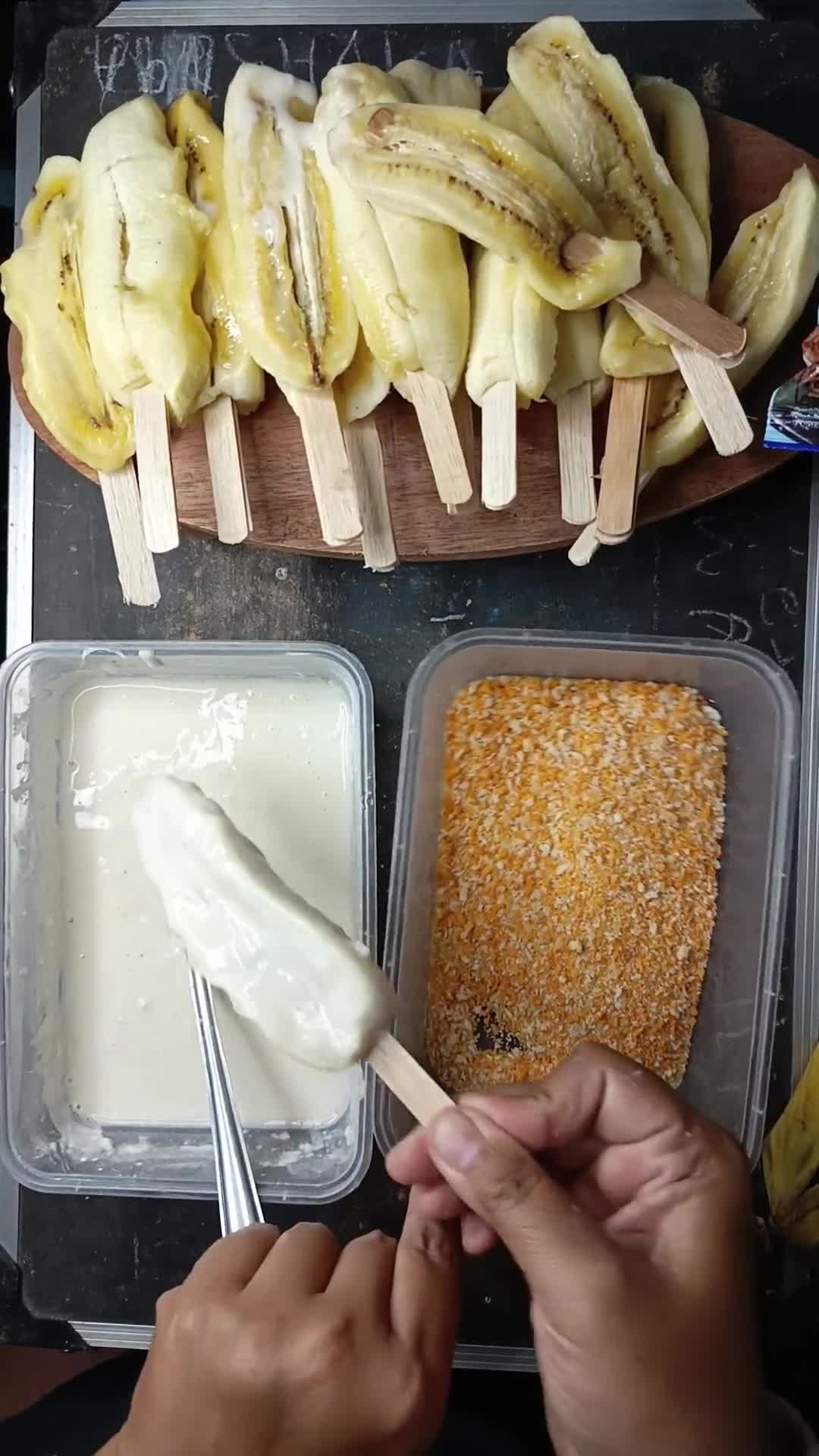 Foto langkah ke 5 dari resep Banana Satay.