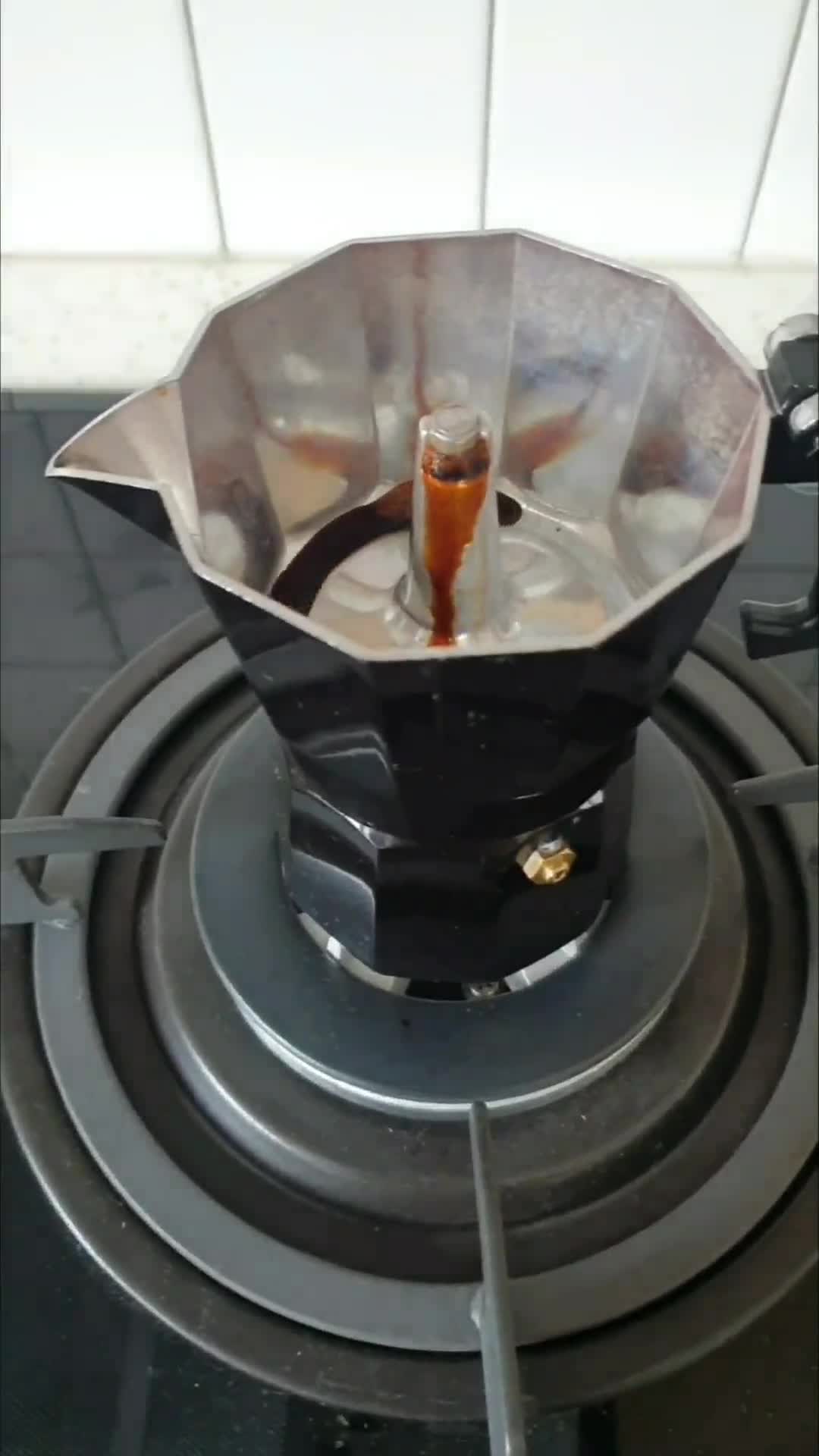 Foto langkah ke 3 dari resep 494. Ice Americano.