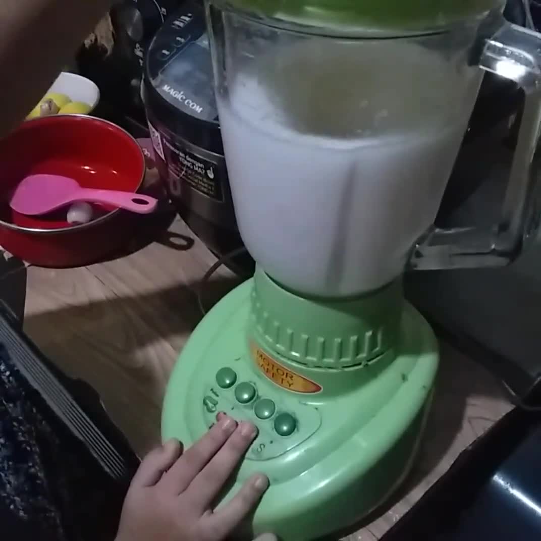 Foto langkah ke 4 dari resep Jus rambutan.