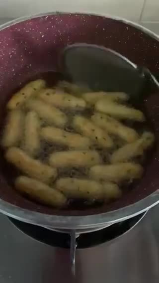 Gambar langkah 3 resipi Potato Stick For Baby.