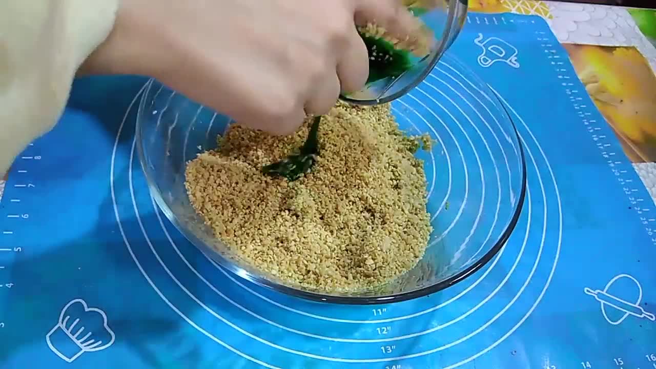 صورة لخطوة 7 من وصفة الفستق الكذاب لجميع انواع الحلويات