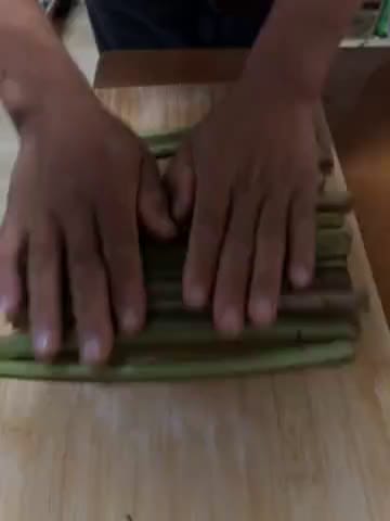 Hình bước làm 2 của món Bún Dọc Mùng