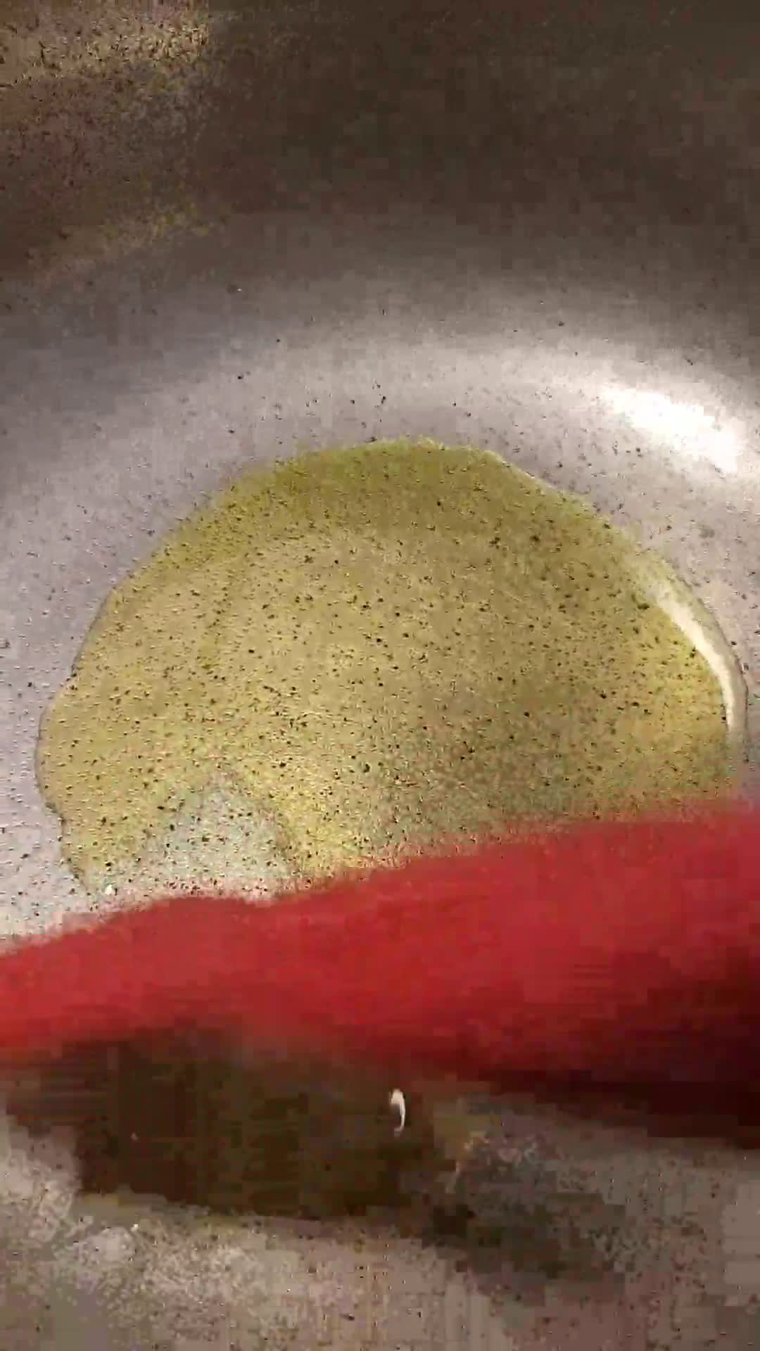 Foto del paso 4 de la receta: Salteado de mollejas, pollo y verduras