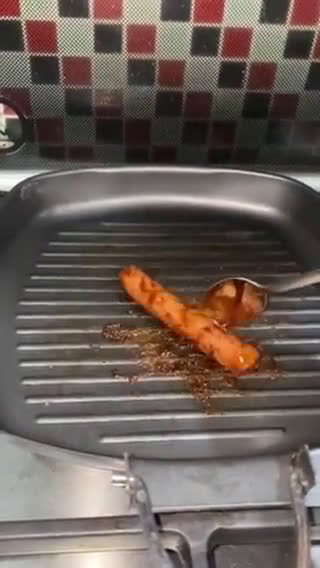 Foto langkah ke 2 dari resep Sosis Panggang Teriyaki.