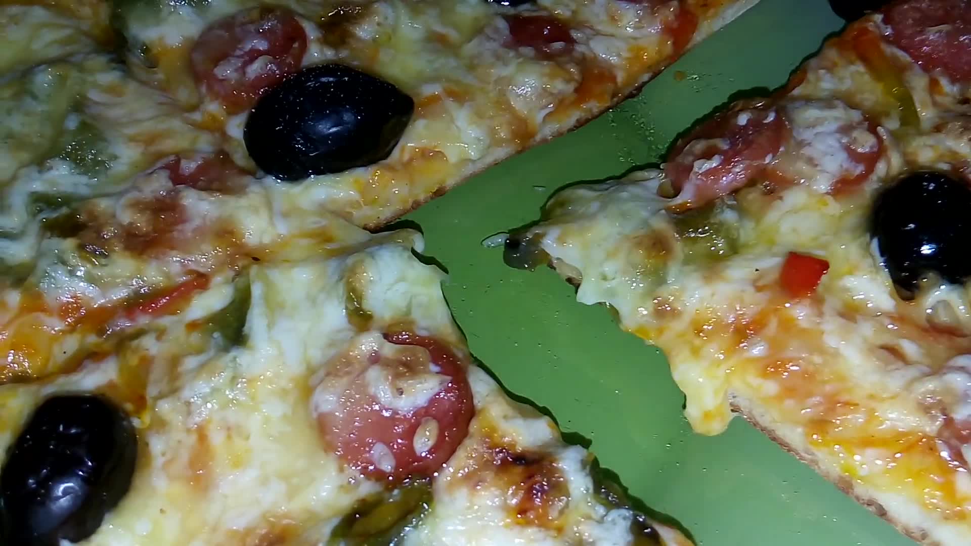 صورة لخطوة 13 من وصفة البيتزا 🍕