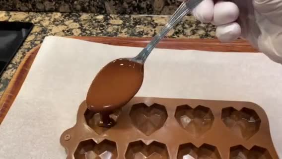 Foto del paso 5 de la receta: Bombones rellenos con crema de chocolate