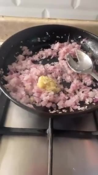 صورة لخطوة 4 من وصفة صينية كانليوني بعجينة الكريب