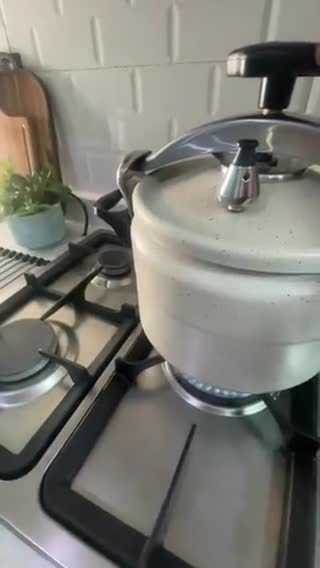 صورة لخطوة 4 من وصفة كبسة ارز باللحم