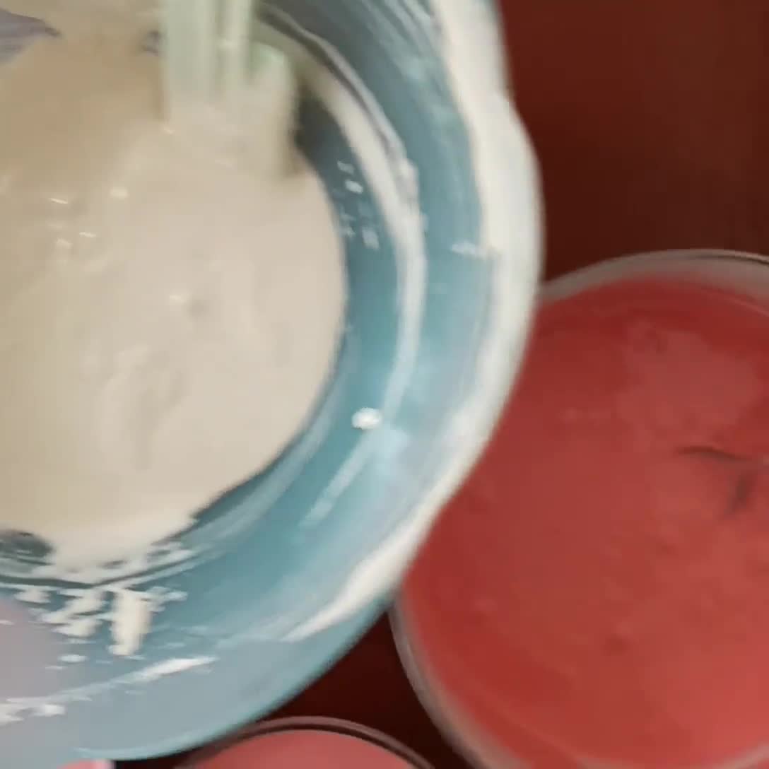 Foto langkah ke 3 dari resep Bolu Kukus Lapis Keju.