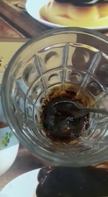 गरम कॉफी (Hot coffee in marathi recipe) रेसिपी स्टेप 1 फोटो 