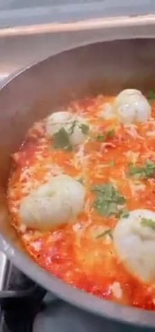 صورة لخطوة 3 من وصفة بيض على الطريقه التركيه