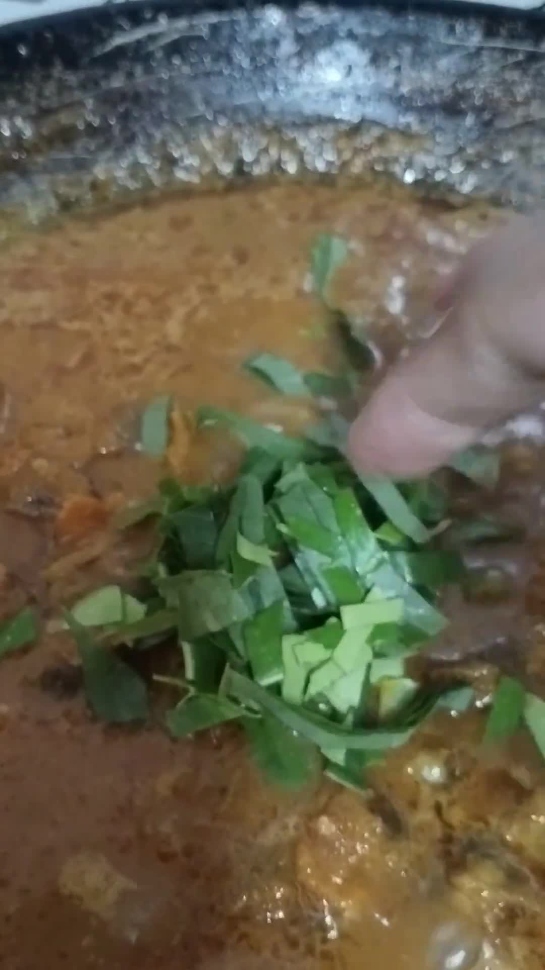 Gambar langkah 3 resipi Rendang kerang.