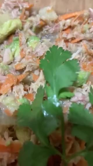 Foto del paso 3 de la receta: Atún a la jauregrill rico y muy sabroso estilo mexicano fresco y con un súper sabor único