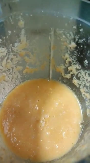 Foto langkah ke 3 dari resep Smoothies Nanas Wortel.
