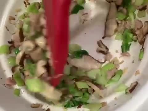 香腸肉末青江菜煨の手延素麵的食譜步驟2照片
