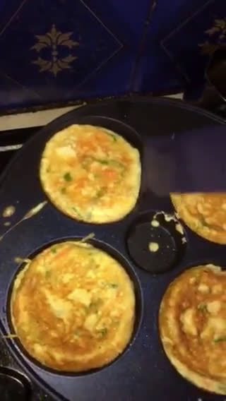Foto langkah ke 4 dari resep Telur dadar wortel.