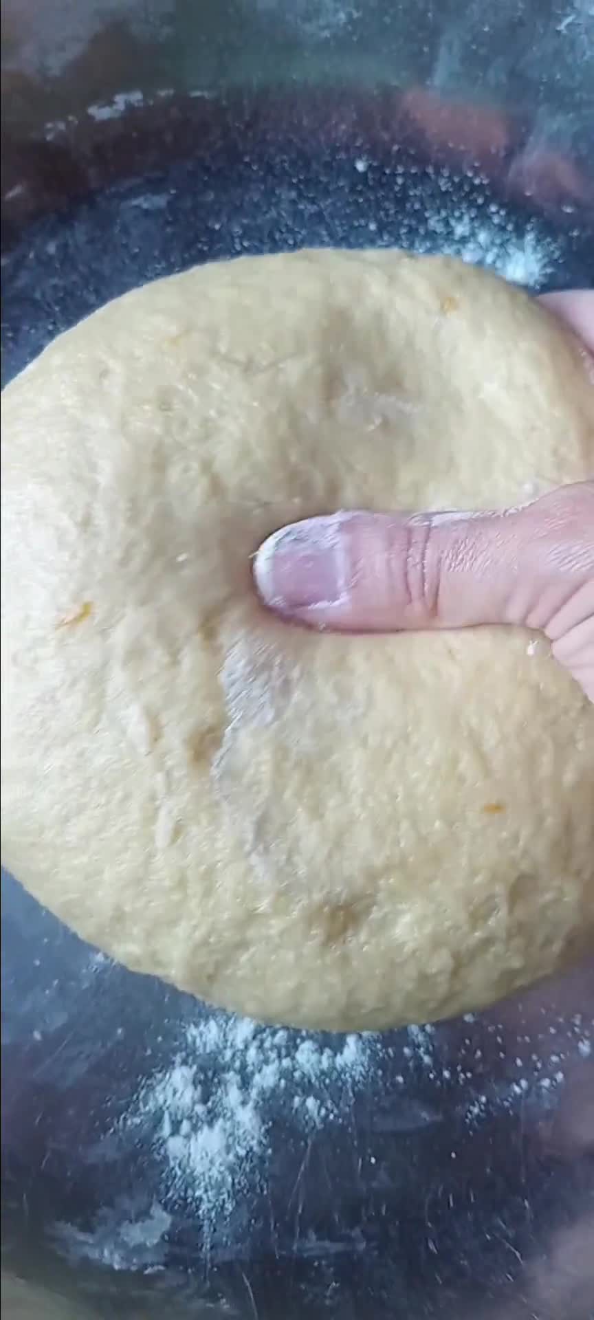 Foto del paso 3 de la receta: Pan dulce navideño fácil🎄🥂