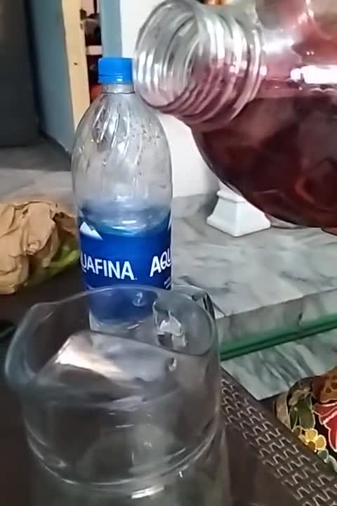 A picture of step 1 of Rooh Afza.