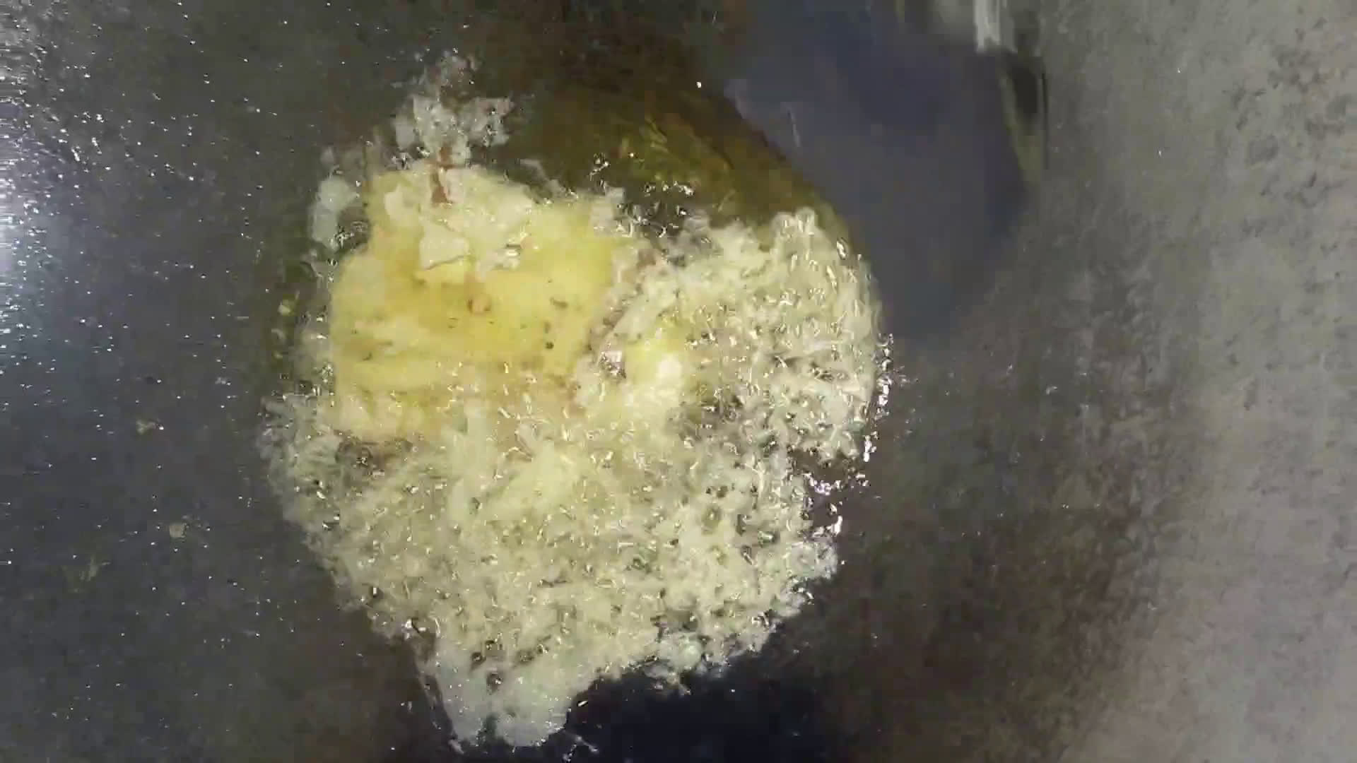 Foto langkah ke 4 dari resep Pisang goreng kremes pasti kribo.