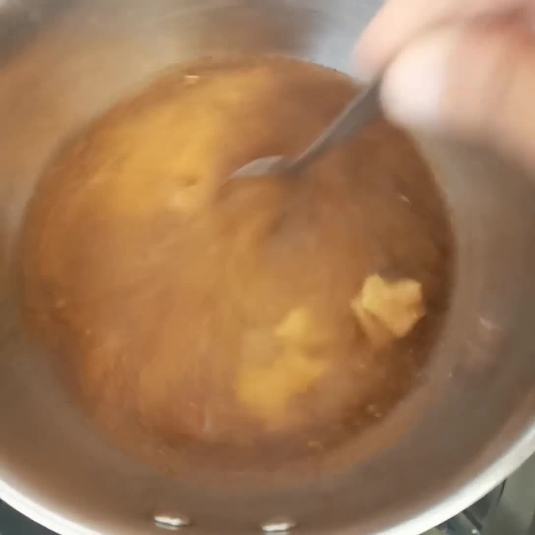 Foto langkah ke 1 dari resep Cokelat Panas Berempah.