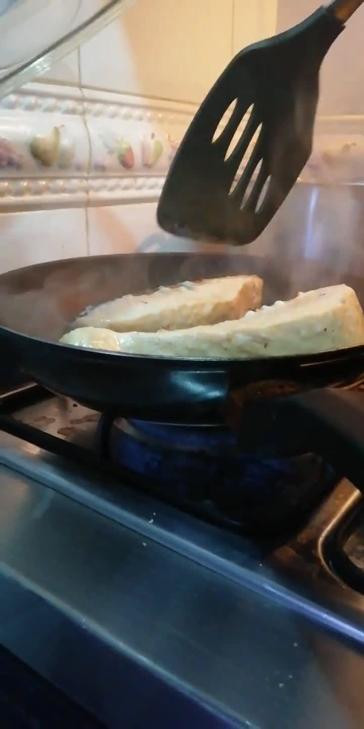 Foto del paso 5 de la receta: Salmón al ajillo