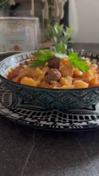 صورة لخطوة 3 من وصفة قرنبيط بصوص الطماطم