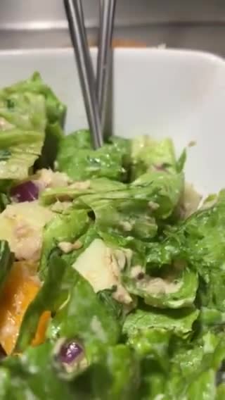 Foto del paso 7 de la receta: Ensalada jauregrill es una receta propia fresca con mucho vegetales arcoíris y un gran sabor Mex