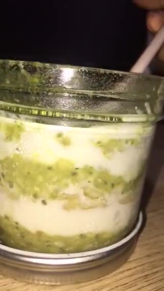 Hình bước làm 1 của món Breakfast healthy: tiramisu overnight oats matcha