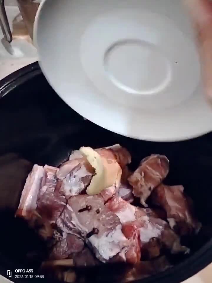 Foto langkah ke 1 dari resep Sop Iga.