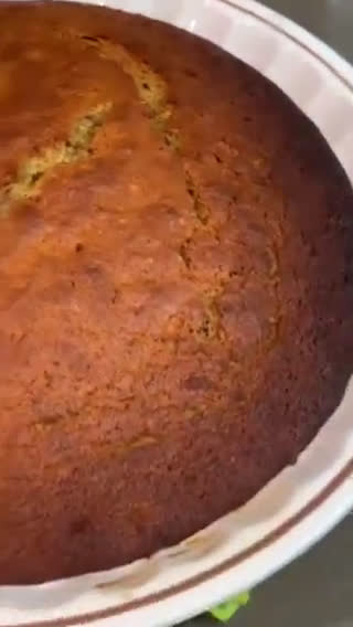 A picture of step 8 of Sticky date pudding with butterscotch sauce.