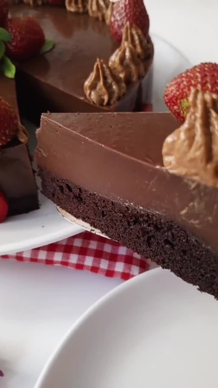 Foto langkah ke 8 dari resep Chocolate Pudding Cake.