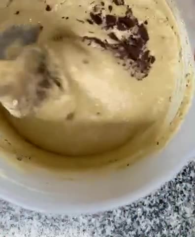 Foto del paso 5 de la receta: Muffins de banana, crema de maní y chocolate