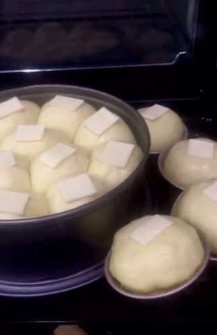 Foto langkah ke 10 dari resep Roti Manis isi krim vanila keju (metode biang tp ga ribet).