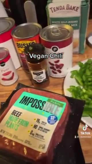 A picture of step 1 of Vegan Chili.