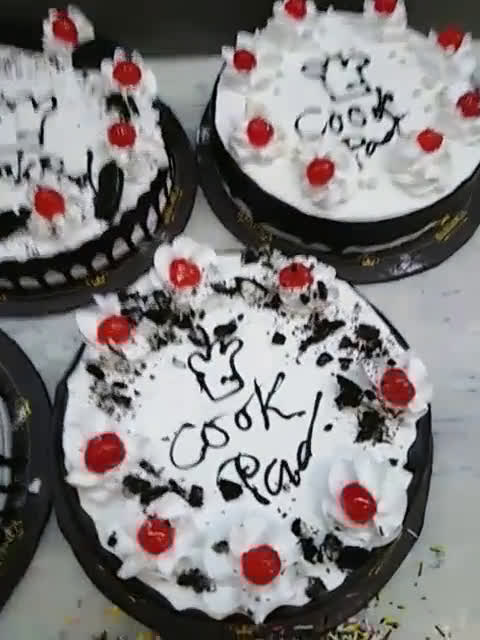 A picture of step 1 of Special cakes cookpad.