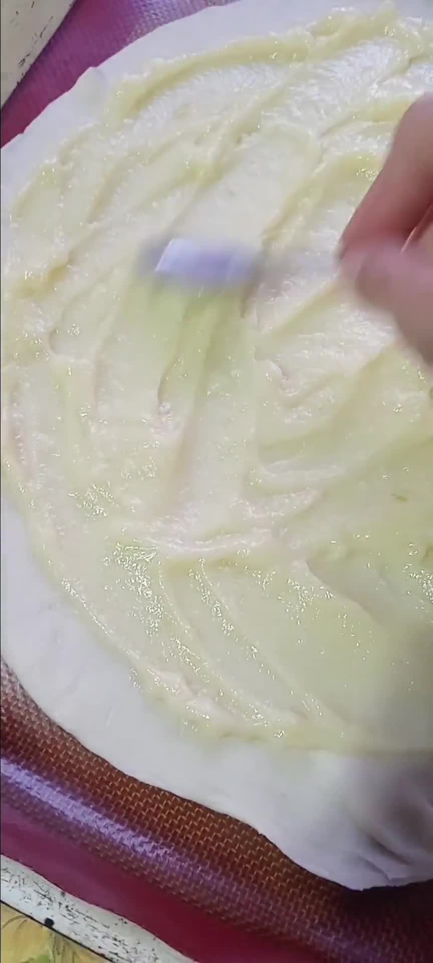 Foto del paso 1 de la receta: Cuadraditos hojaldrados rellenos con crema pastelera🧉